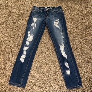 KanCan Distressed Skinny Jeans some white marks on back, please see pics